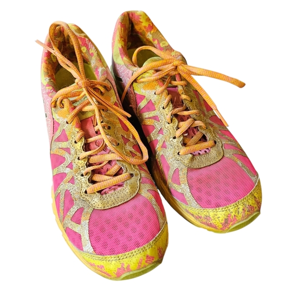 Asics Shoes - ​✨ ASICS Gel-Noosa Tri 9  Breast Cancer Awareness Edition Size 9 ✨